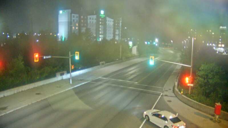 Traffic camera image at 2025-08-04 02:25:21