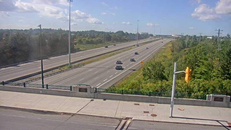 Traffic camera image at 2025-08-24 14:55:22