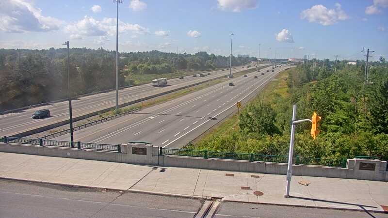 Traffic camera image at 2025-08-24 15:15:19