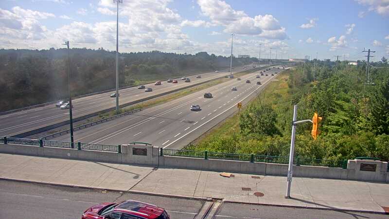 Traffic camera image at 2025-08-24 15:55:21