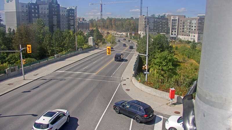 Traffic camera image at 2025-09-14 17:35:20