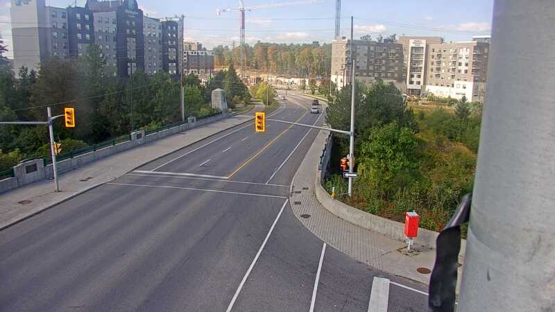 Traffic camera image at 2025-09-14 17:45:23