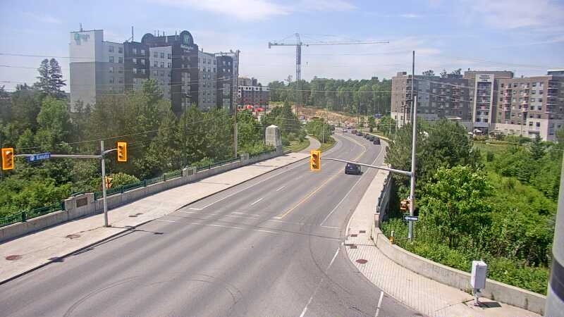 Traffic camera image at 2025-06-30 17:50:21