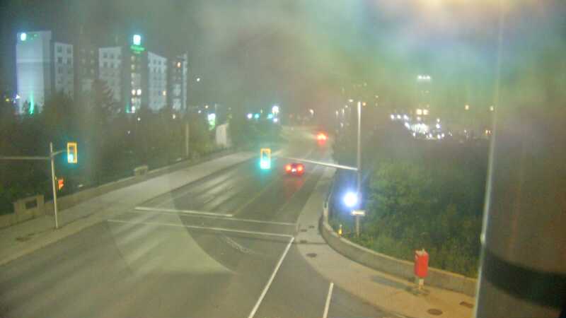 Traffic camera image at 2025-07-31 04:10:17