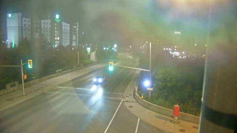 Traffic camera image at 2025-07-31 04:35:21