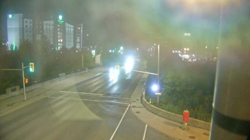 Traffic camera image at 2025-07-31 05:00:22