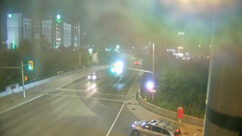 Traffic camera image at 2025-07-31 05:05:17