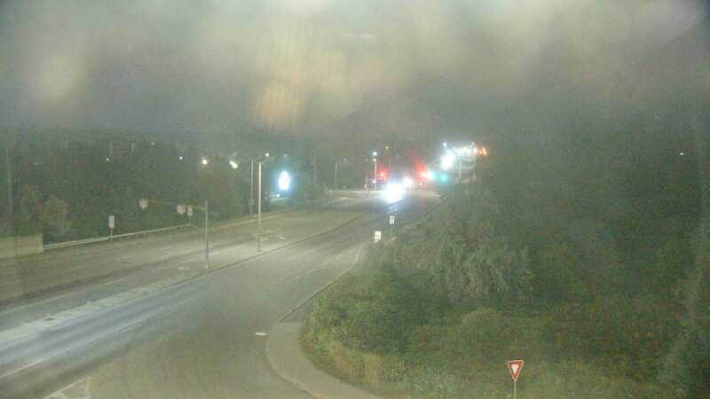 Traffic camera image at 2025-08-04 01:15:17