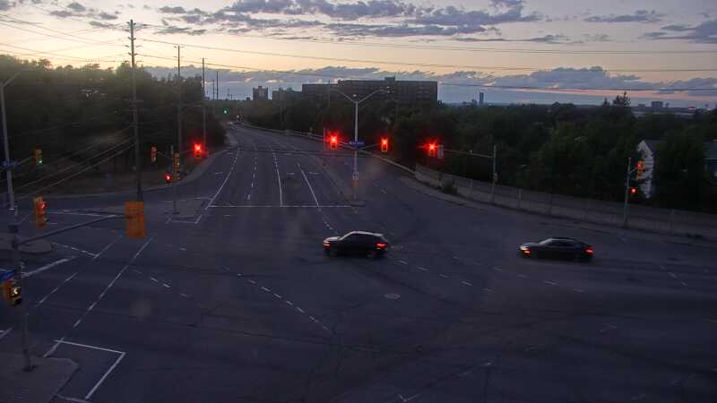 Traffic camera image at 2025-08-25 00:00:20