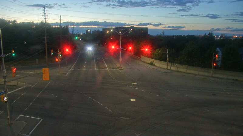 Traffic camera image at 2025-08-25 00:20:20