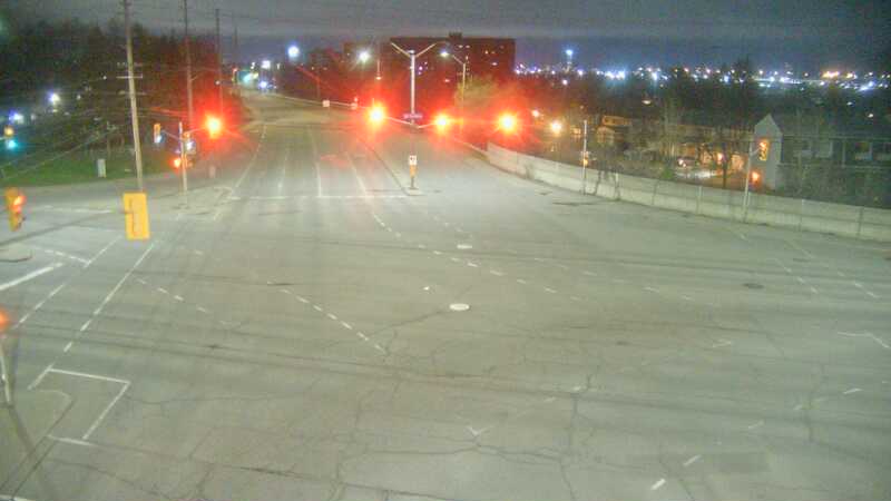 Traffic camera image at 2025-05-09 06:30:14