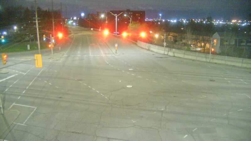 Traffic camera image at 2025-05-09 07:00:19