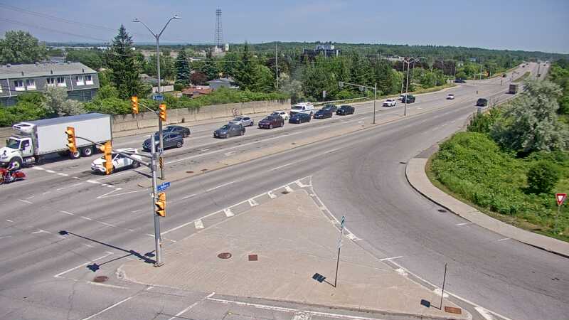 Traffic camera image at 2025-06-30 16:40:20