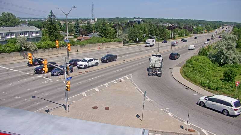 Traffic camera image at 2025-06-30 17:15:30