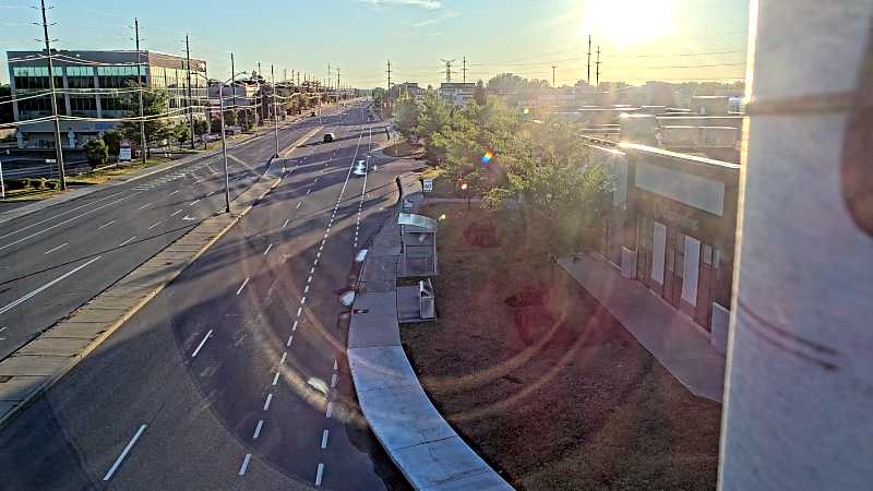 Traffic camera image at 2025-08-31 11:05:21