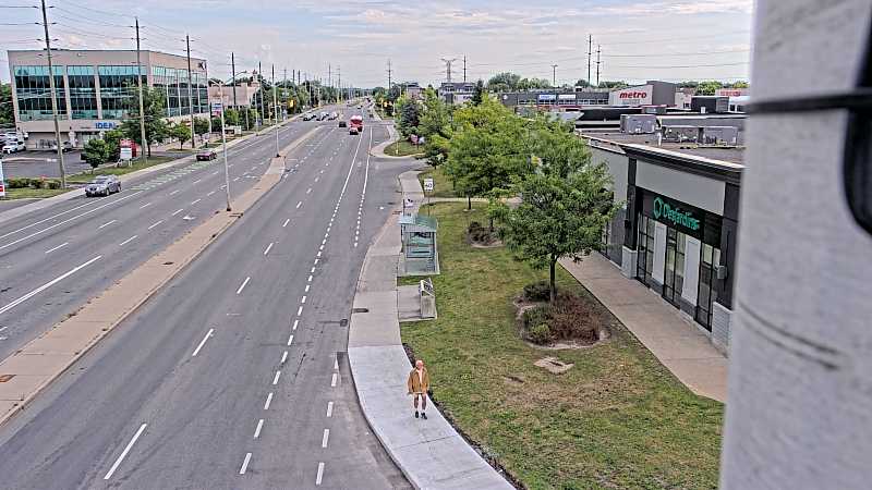 Traffic camera image at 2025-09-04 14:15:26