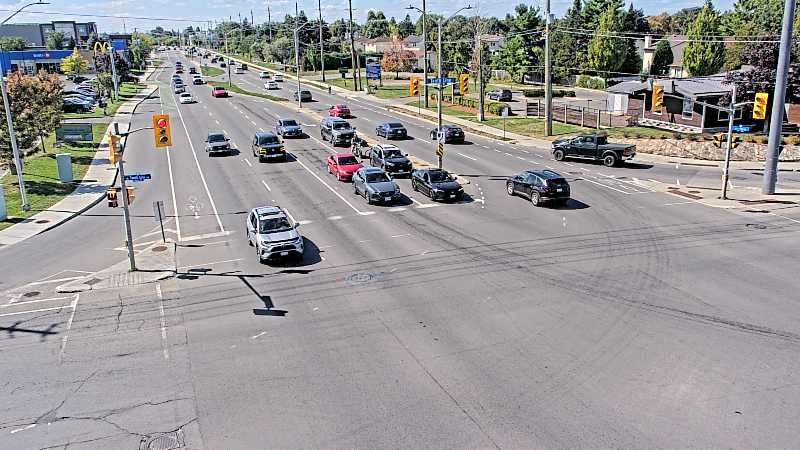 Traffic camera image at 2025-09-14 17:20:20