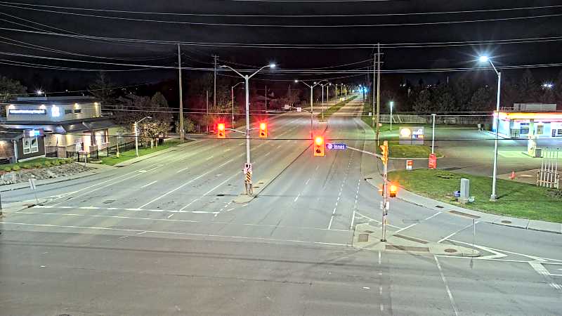 Traffic camera image at 2025-05-09 05:45:16