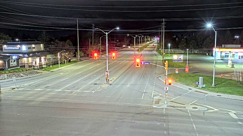 Traffic camera image at 2025-05-09 06:00:15