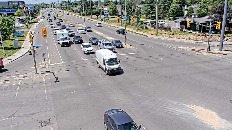 Traffic camera image at 2025-06-30 16:37:15