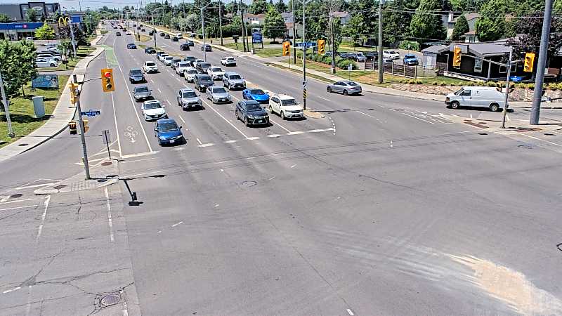 Traffic camera image at 2025-06-30 17:05:27