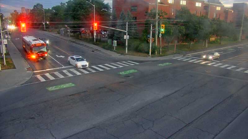 Traffic camera image at 2025-08-25 00:00:21