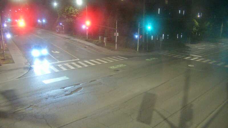 Traffic camera image at 2025-08-25 03:35:18