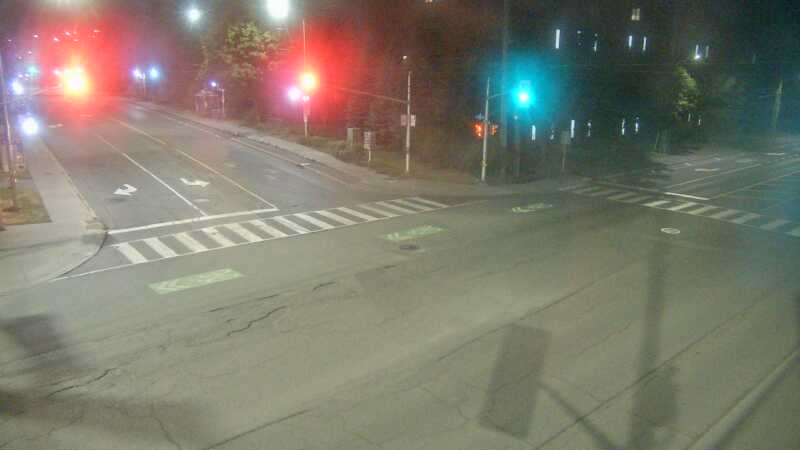 Traffic camera image at 2025-08-25 04:00:20