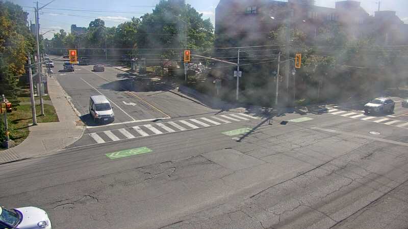Traffic camera image at 2025-09-14 18:25:21