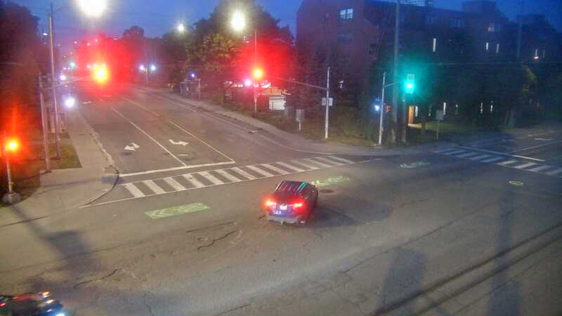 Traffic camera image at 2025-09-18 10:15:22