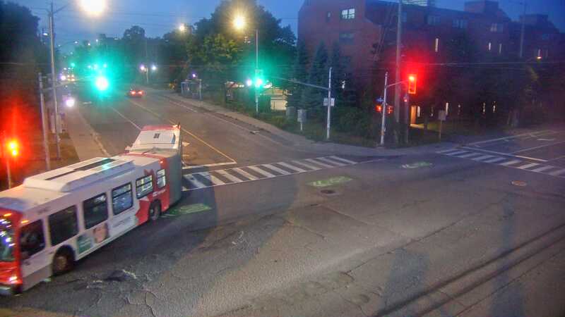 Traffic camera image at 2025-09-18 10:20:21