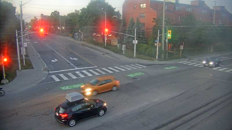 Traffic camera image at 2025-09-18 10:35:19