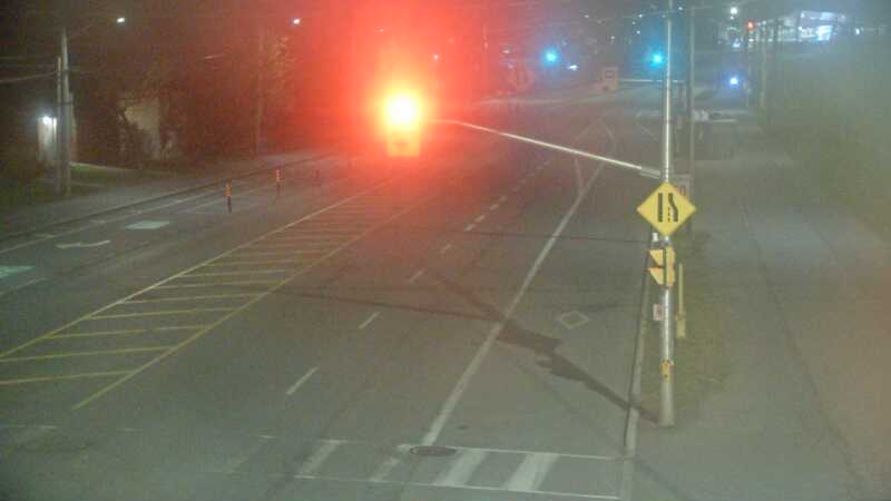Traffic camera image at 2025-05-09 06:50:27