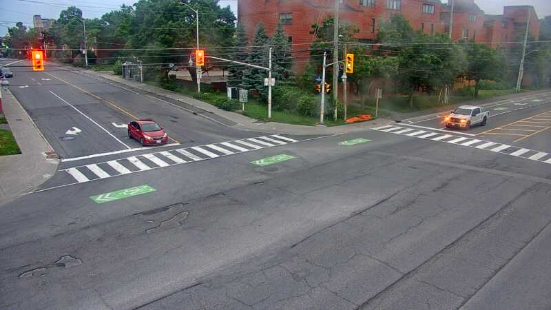 Traffic camera image at 2025-07-01 00:30:37