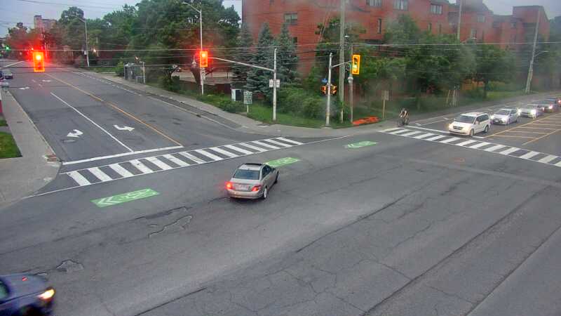 Traffic camera image at 2025-07-01 00:45:24