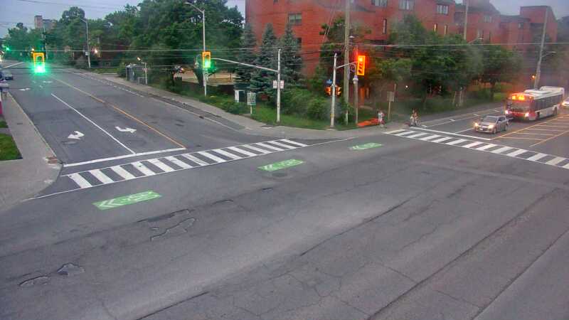 Traffic camera image at 2025-07-01 00:55:31