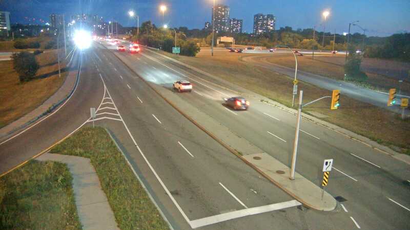 Traffic camera image at 2025-08-25 00:30:20