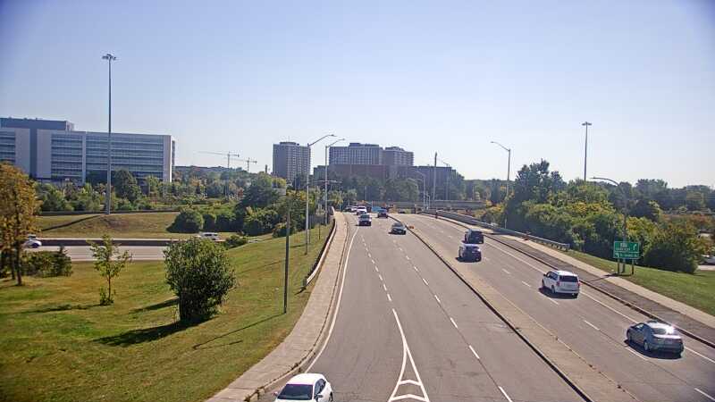 Traffic camera image at 2025-09-15 18:25:24