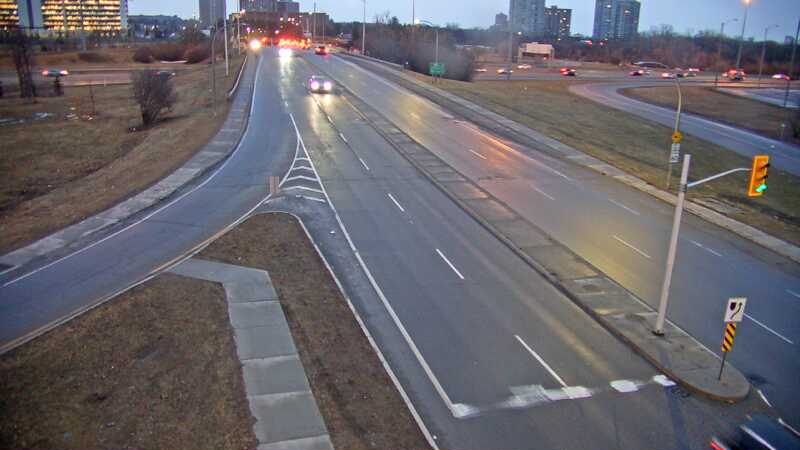 Traffic camera image at 2025-03-25 10:45:19