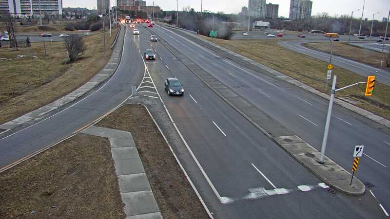 Traffic camera image at 2025-03-25 11:20:15