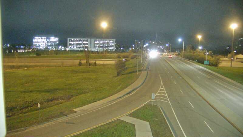 Traffic camera image at 2025-05-09 07:10:15