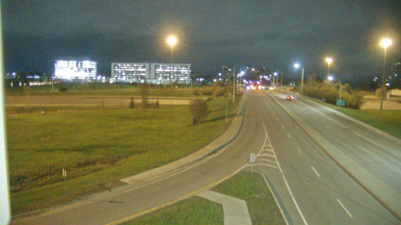 Traffic camera image at 2025-05-09 07:30:17