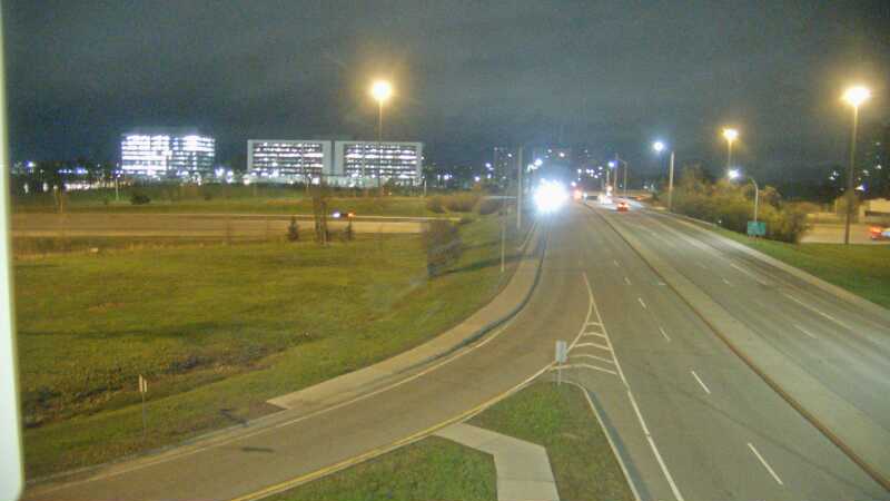 Traffic camera image at 2025-05-09 08:15:20
