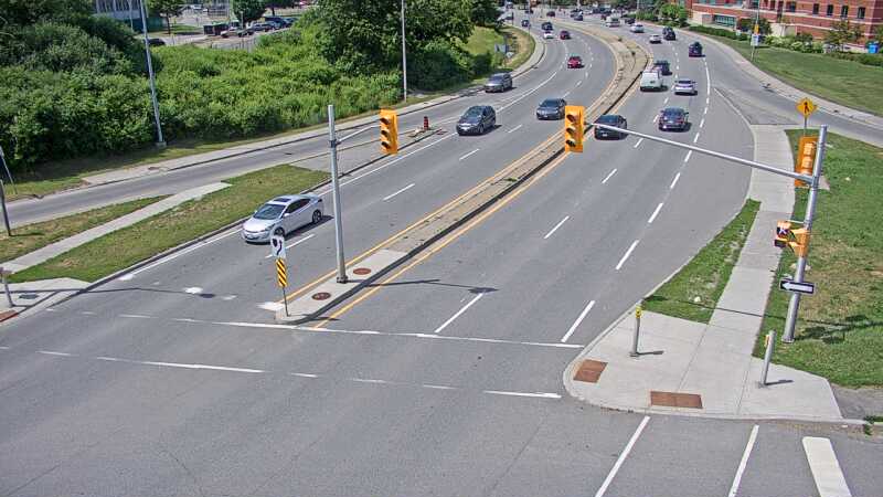 Traffic camera image at 2025-06-30 18:30:18