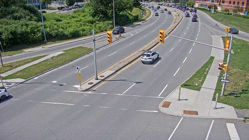 Traffic camera image at 2025-06-30 18:45:27