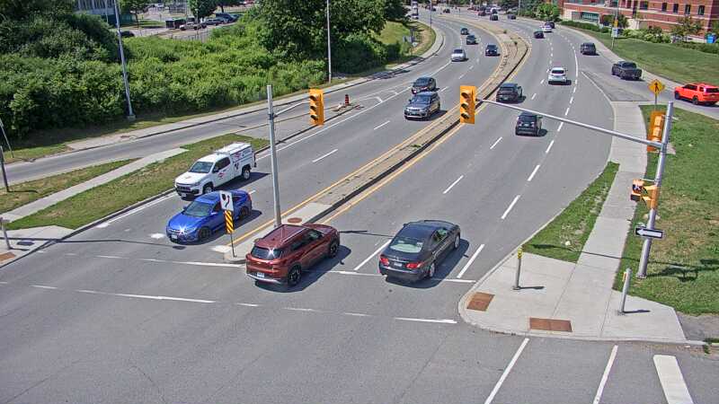 Traffic camera image at 2025-06-30 18:50:24