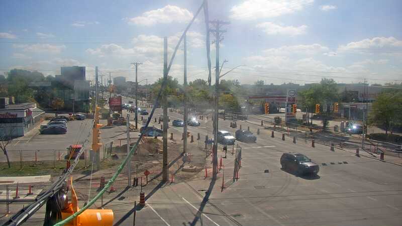 Traffic camera image at 2025-09-14 17:35:21