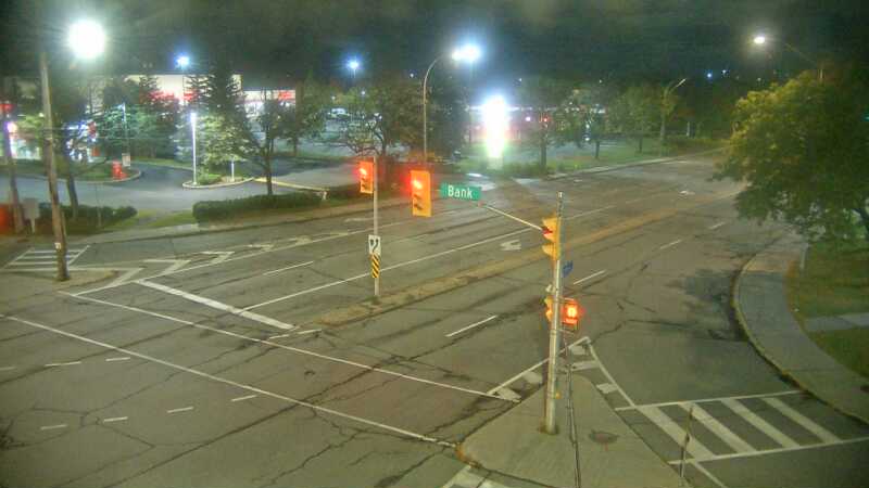 Traffic camera image at 2024-10-16 07:30:15