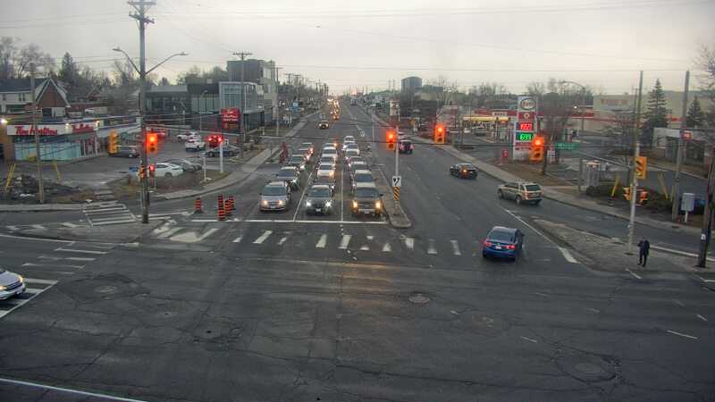 Traffic camera image at 2025-03-25 11:40:16
