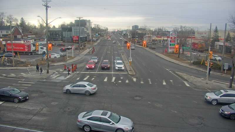 Traffic camera image at 2025-03-25 12:20:17